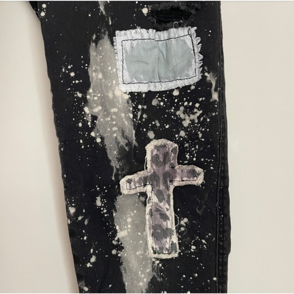 Tripp nyc sister brand royal bones super punked out radass bleach splatter jeans - Picture 2 of 8